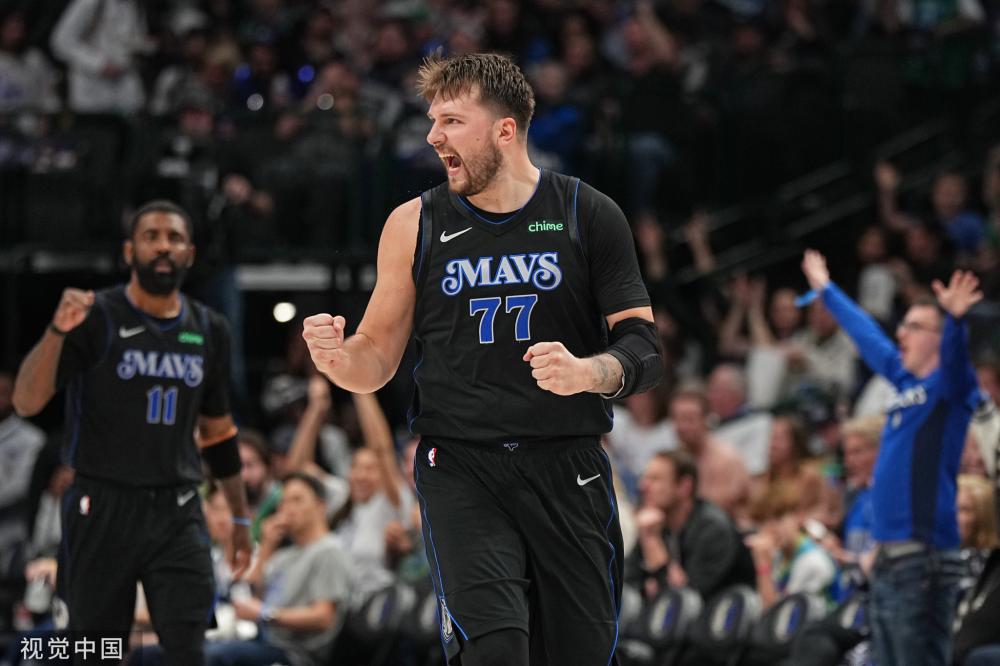 更是向世界 更是向世界